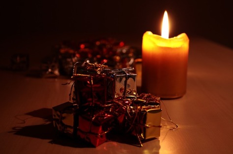 Candle-65814_640--Pixaby